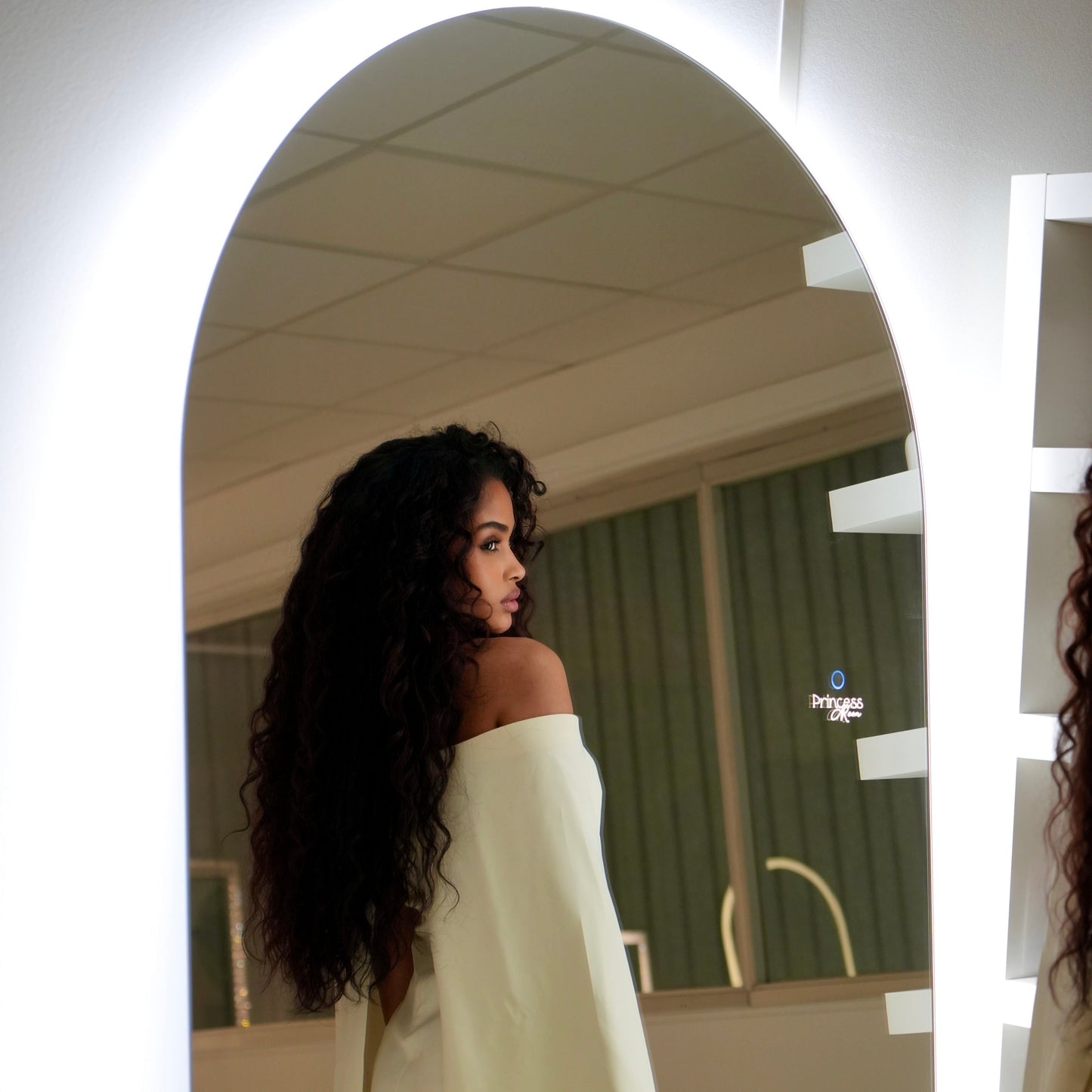 ROYAL MIRROR
