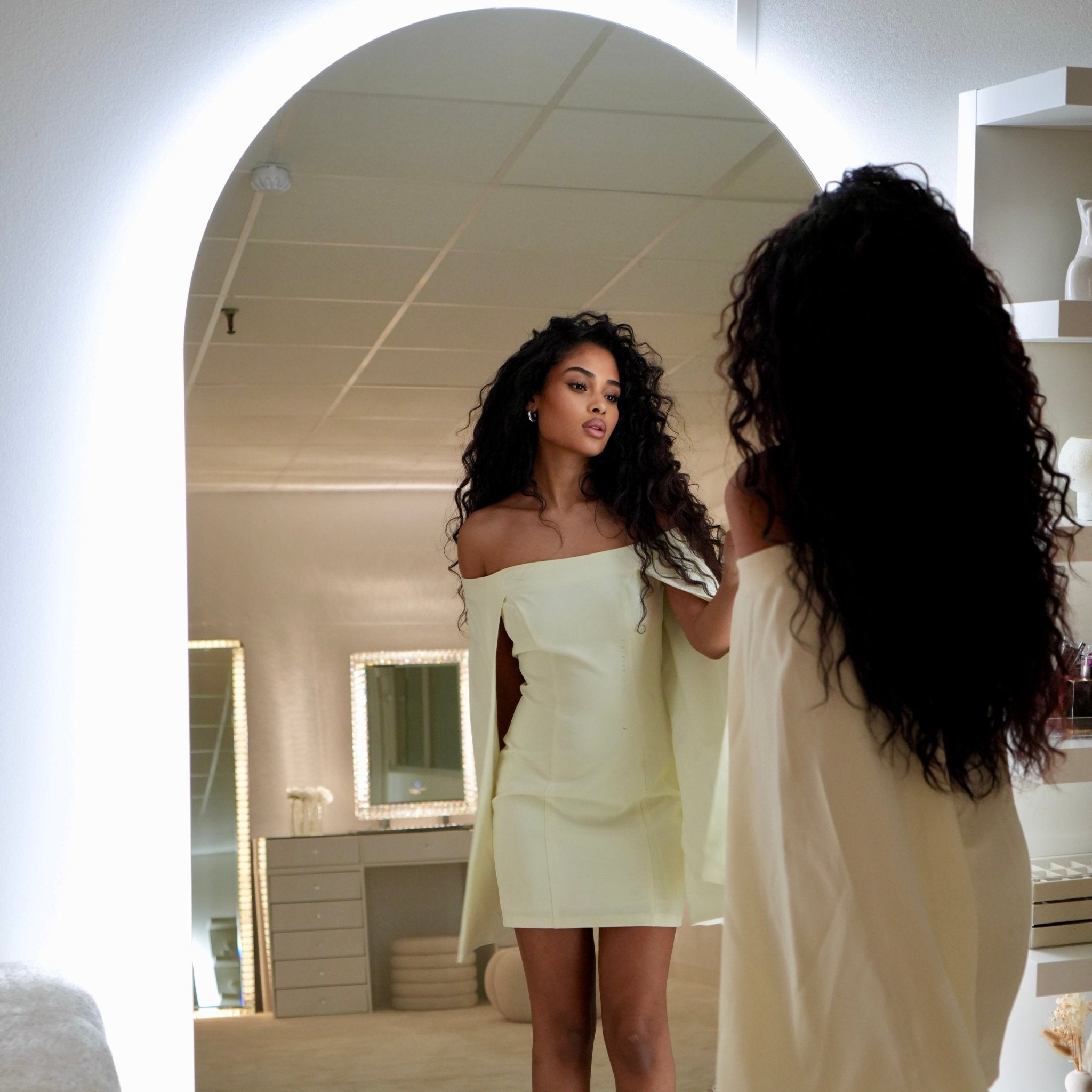 ROYAL MIRROR - Princess Room